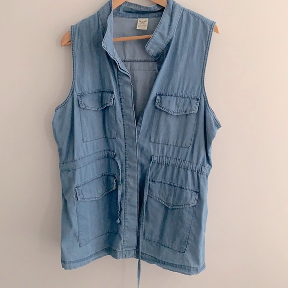 Soft denim vest - Picture 1 of 3